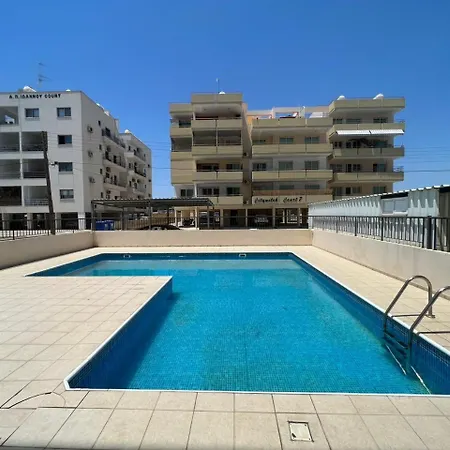 Appartement Chloris 3- Bedroom W/pool In *