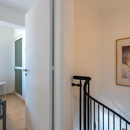 Chloris 3- Bedroom W/pool In