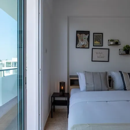 Appartement Chloris 3- Bedroom W/pool In *