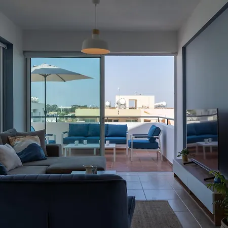 아파트 Chloris 3- Bedroom W/pool In *