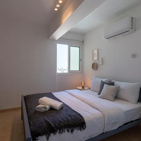 Apartament Chloris 3- Bedroom W/pool In