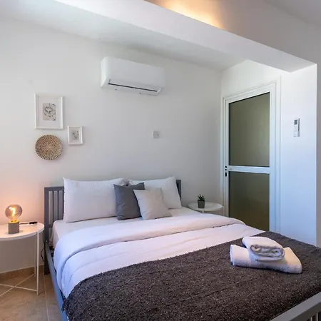 Apartament Chloris 3- Bedroom W/pool In