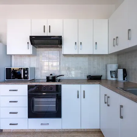 Apartament Chloris 3- Bedroom W/pool In