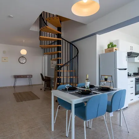 Apartamento Chloris 3- Bedroom W/pool In *