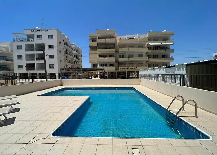 Apartament Chloris 3- Bedroom W/pool In *