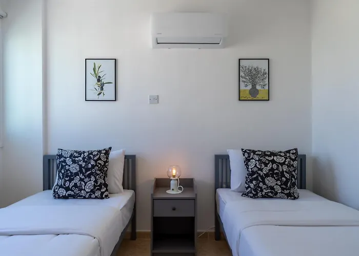 Apartament Chloris 3- Bedroom W/pool In *