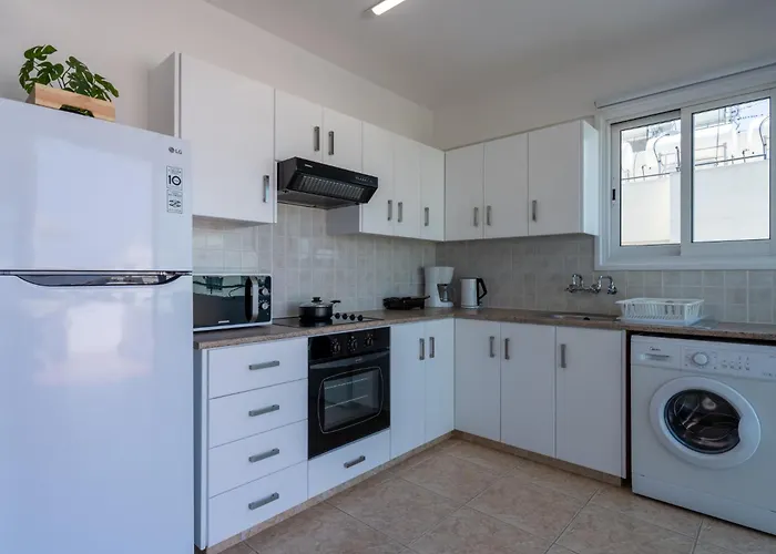 Apartament Chloris 3- Bedroom W/pool In